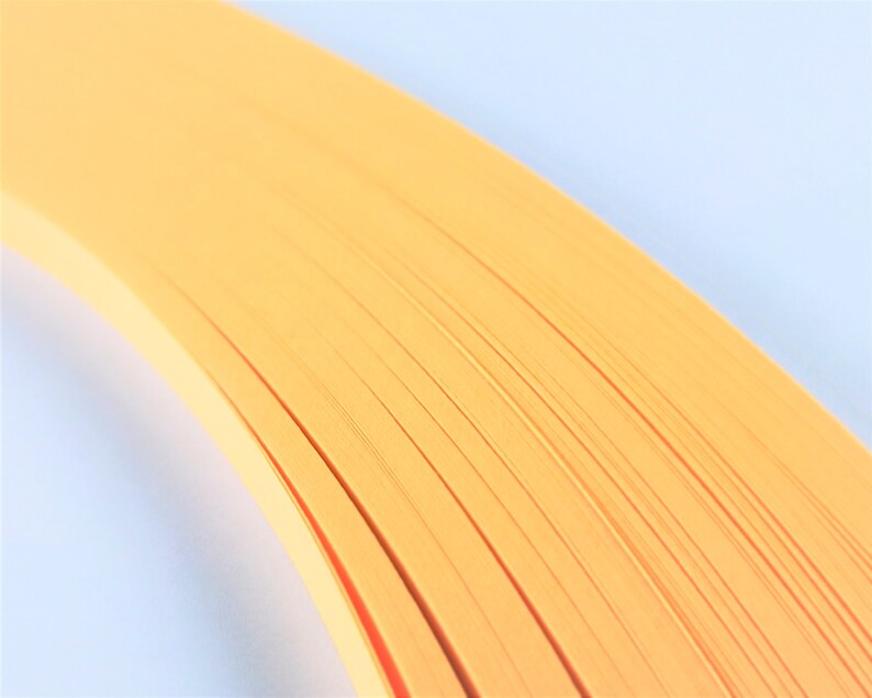 Lively Paper Creations X43 - Mid Cream - Solid Color Quilling Paper Strips