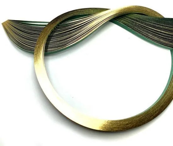 Quilled Creations 1820 - Gold Edge on Leaf Green Quilling Paper Strips