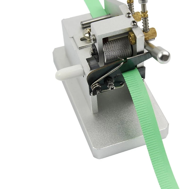 Hunter Creek Crafts 1020 - Adjustable Quilling Fringing Tool